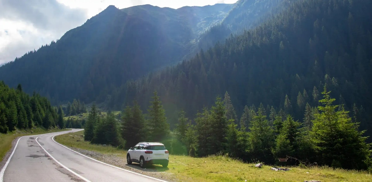 Car rental in Almaty without a driver - complete freedom of route with Syndicate Auto