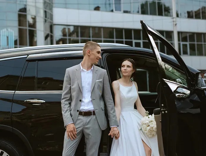 car-rental-with-a-driver-in-almaty-04